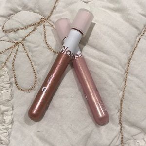 Glossier liquid eyeshadow